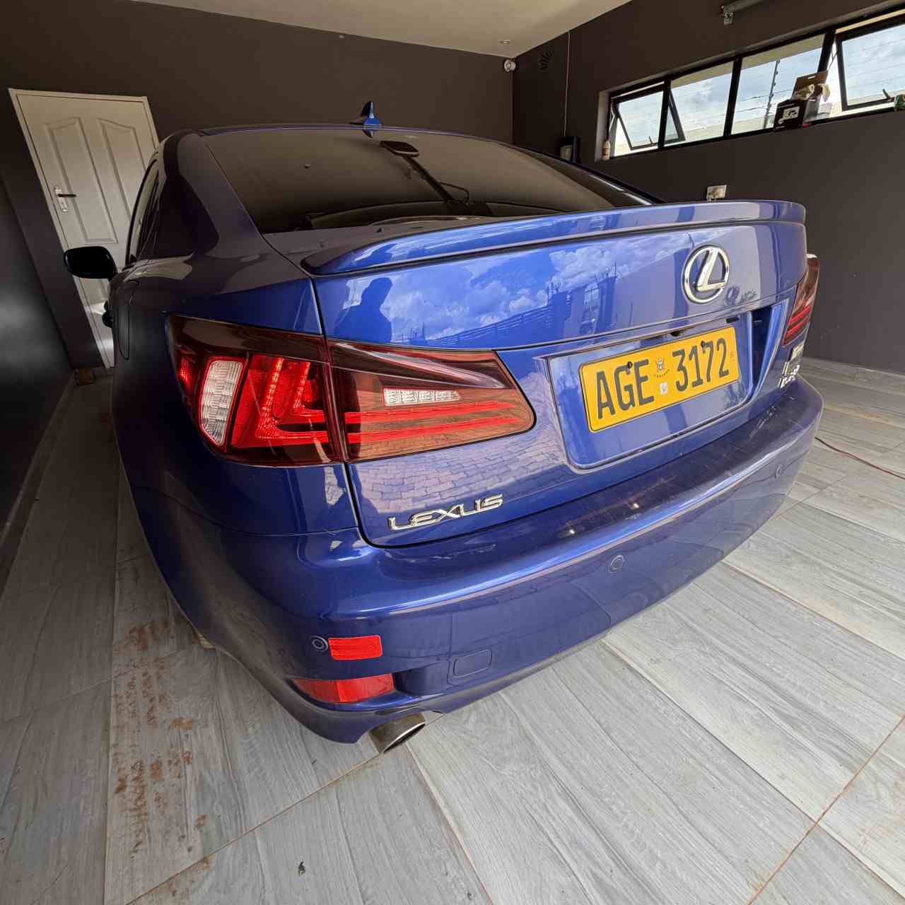 Lexus Is250